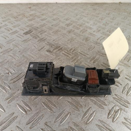Interrupteur de leve vitre avant gauche VOLKSWAGEN TRANSPORTER 6