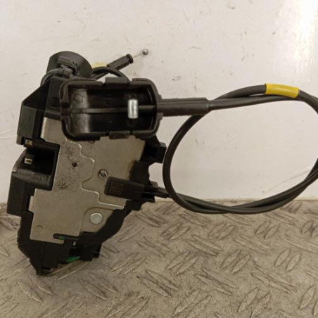 Serrure avant gauche MERCEDES CITAN 1 415