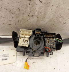 Com (Bloc Contacteur Tournant+Commodo Essuie Glace+Commodo Phare) RENAULT CLIO 2