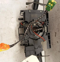 Com (Bloc Contacteur Tournant+Commodo Essuie Glace+Commodo Phare) RENAULT CLIO 2 Photo n°4