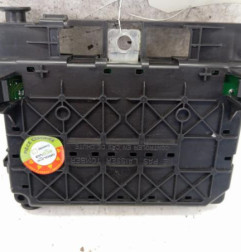 Boitier servitude moteur (BSM) PEUGEOT 206