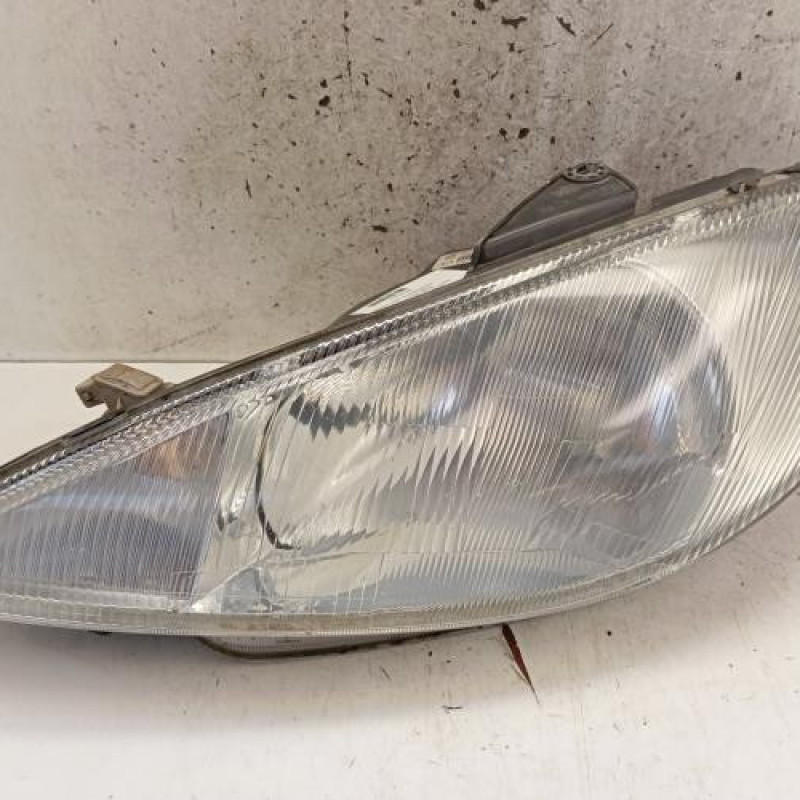 Optique avant principal gauche (feux)(phare) PEUGEOT 206