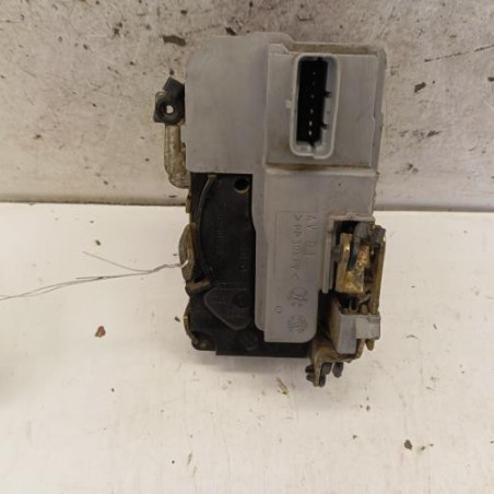 Serrure avant droit PEUGEOT 206