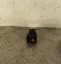 Bouton de warning PEUGEOT PARTNER 3 Photo n°1