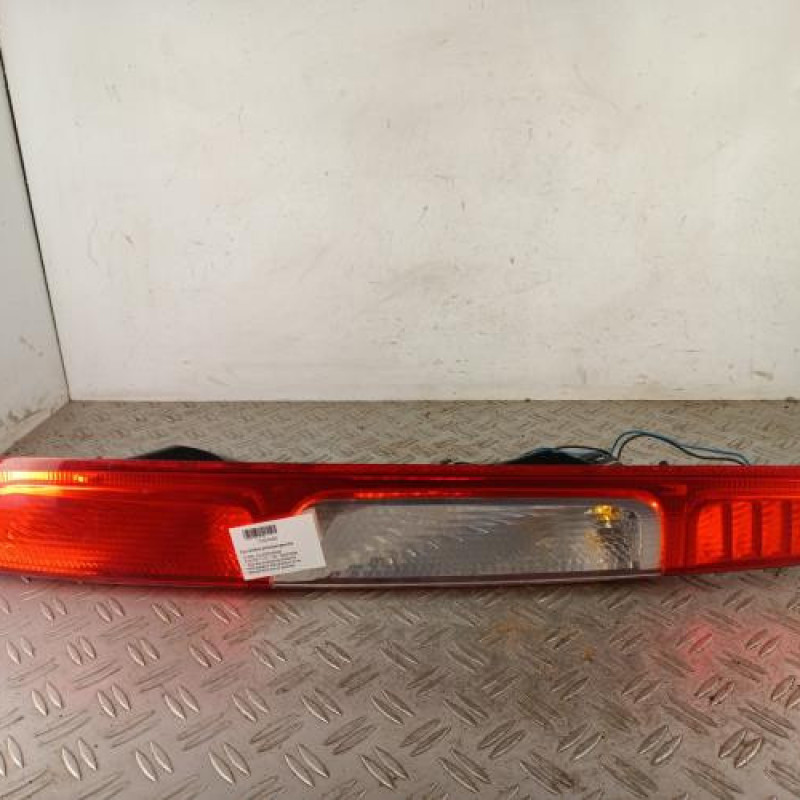 Feu arriere principal gauche (feux) FORD FOCUS 1