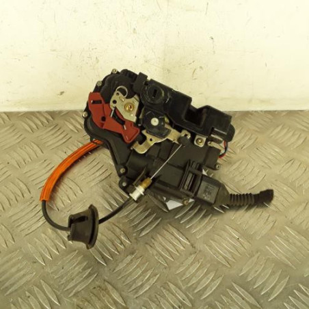 Serrure arriere droit AUDI A4 2