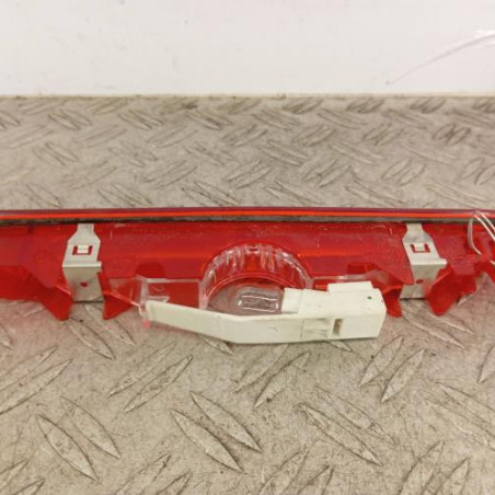 Feu arriere stop central MERCEDES CITAN 1 415