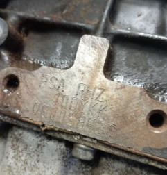 Moteur PEUGEOT 406 Photo n°6