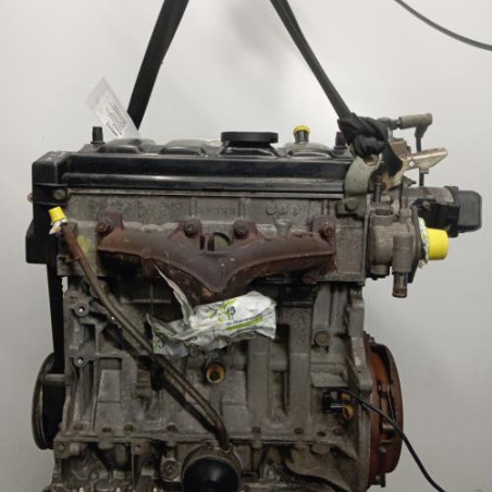 Moteur PEUGEOT 106 Photo n°1