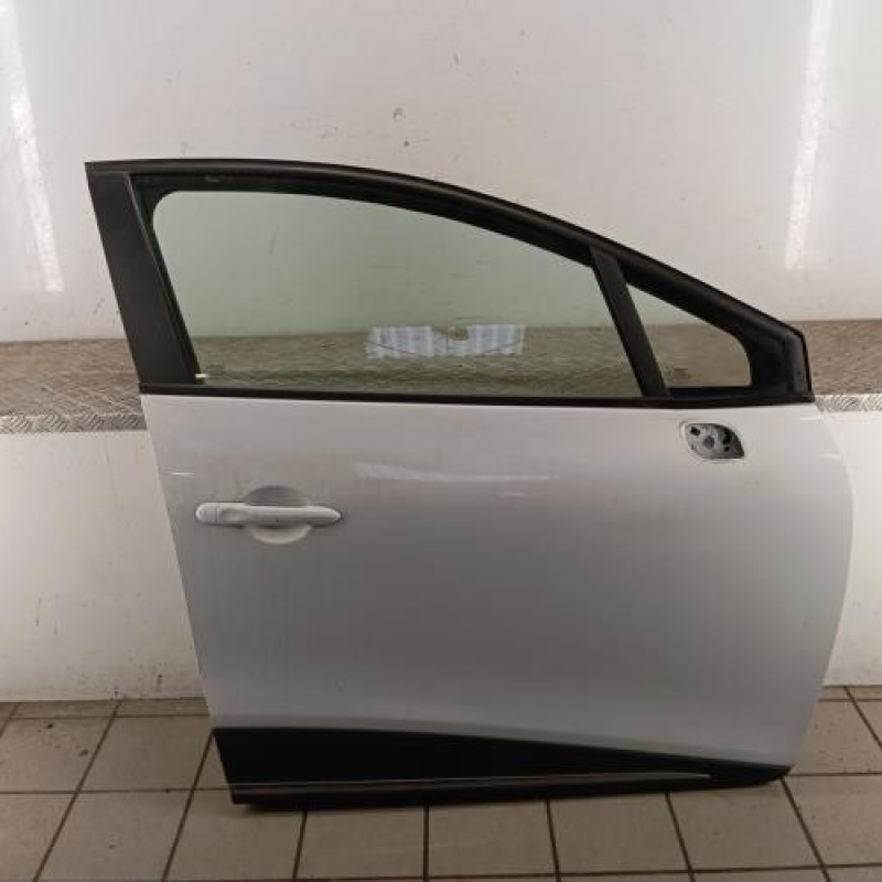 Porte avant droit RENAULT CLIO 4
