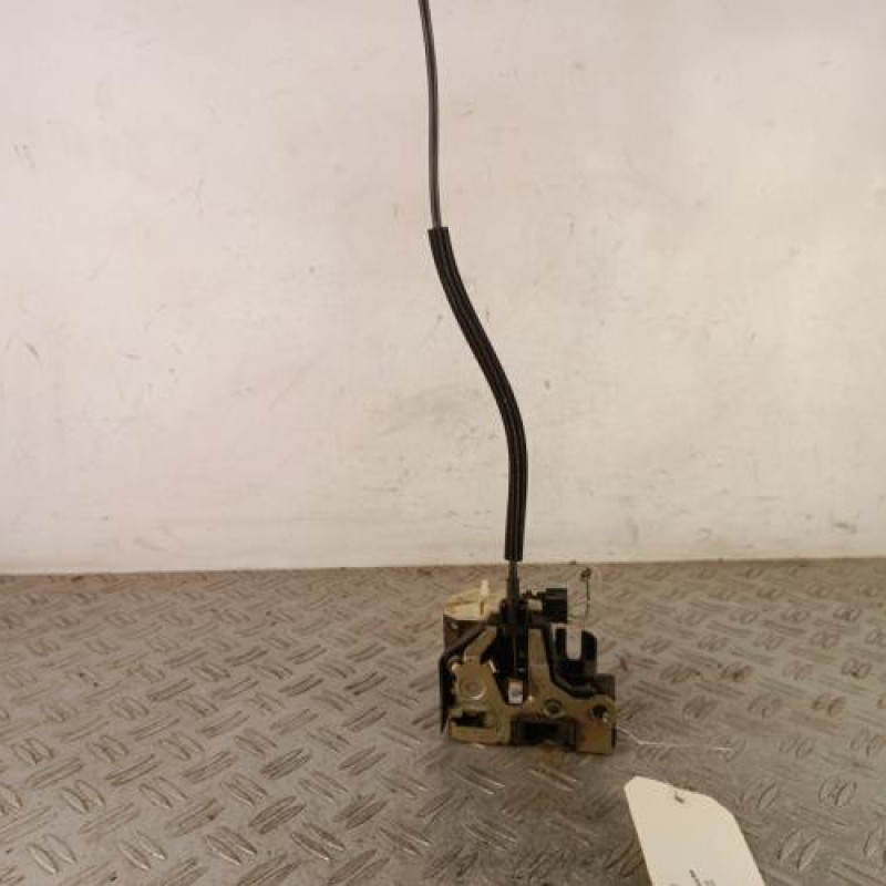 Serrure avant gauche RENAULT CLIO 2