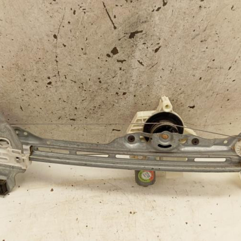 Leve vitre electrique arriere droit PEUGEOT 308 2 SW