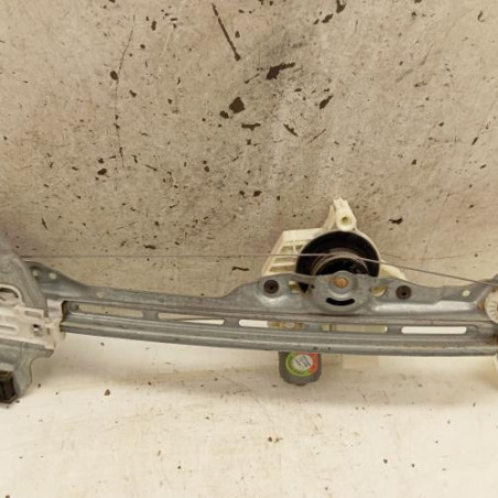 Leve vitre electrique arriere droit PEUGEOT 308 2 SW Photo n°1