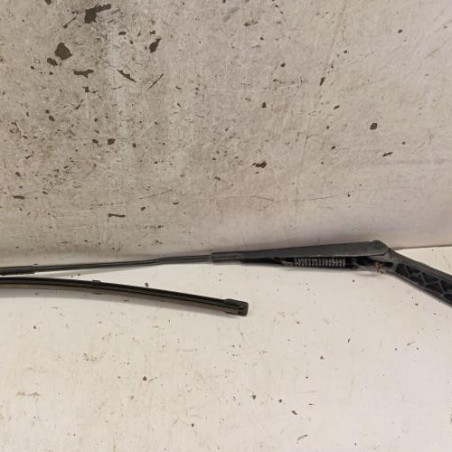 Bras essuie glace avant gauche AUDI Q3 1