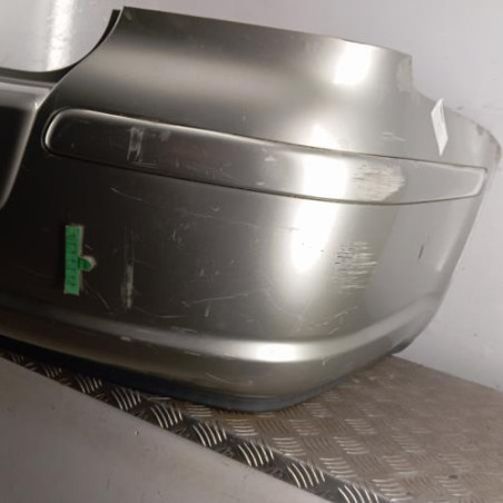 Pare choc arriere TOYOTA AVENSIS 1