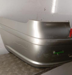 Pare choc arriere TOYOTA AVENSIS 1 Photo n°6