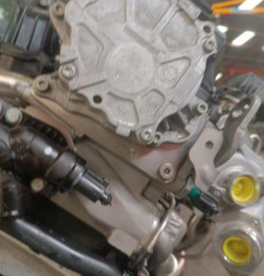 Moteur SKODA FABIA 2 Photo n°10