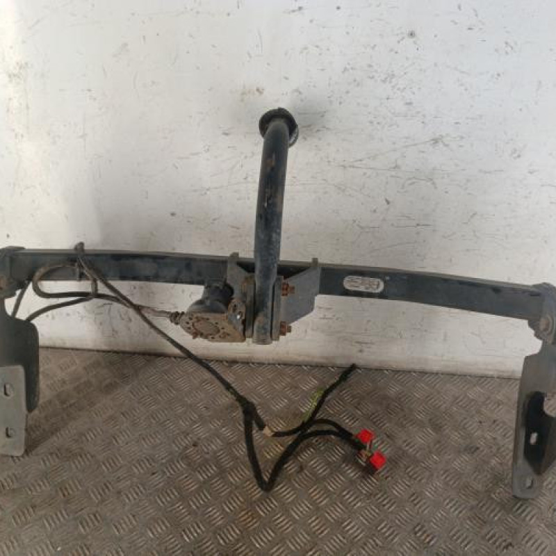 Attelage (boule de remorquage) CITROEN C4 2