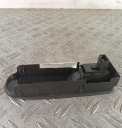 Interrupteur de leve vitre avant droit VOLKSWAGEN GOLF 6