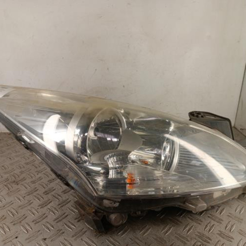 Optique avant principal droit (feux)(phare) PEUGEOT 3008 1