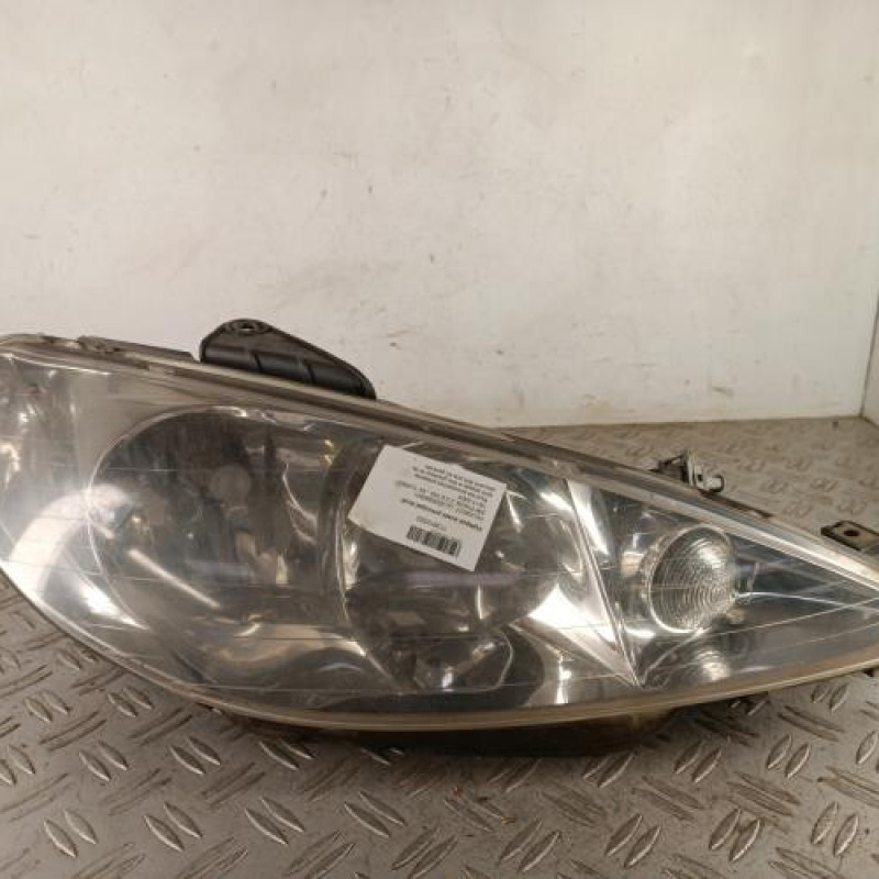 Optique avant principal droit (feux)(phare) PEUGEOT 206