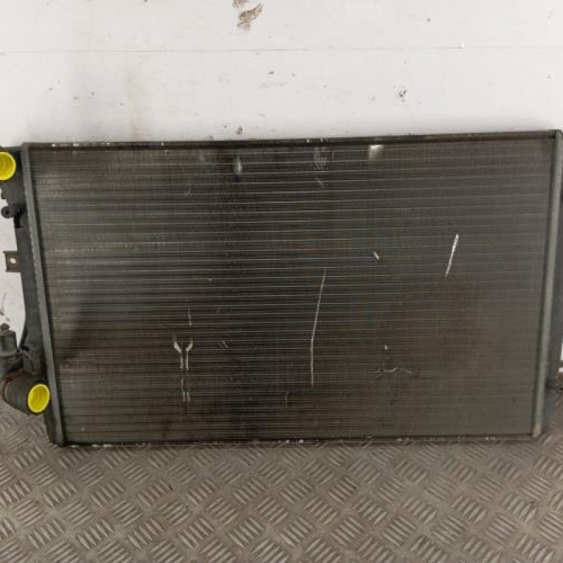 Radiateur eau VOLKSWAGEN PASSAT 5 Radiateur eau VOLKSWAGEN PASSAT 5