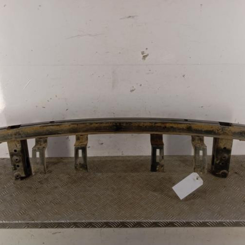 Renfort pare choc arriere (traverse) HYUNDAI TUCSON 1