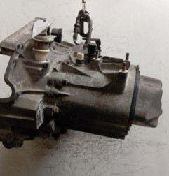 Boite de vitesses PEUGEOT 106 Photo n°4