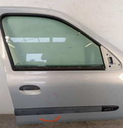 Porte avant droit RENAULT CLIO 2 Photo n°1