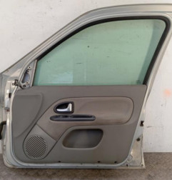 Porte avant droit RENAULT CLIO 2 Photo n°4