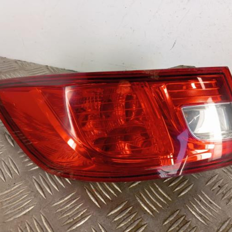Feu arriere principal gauche (feux) RENAULT CLIO 4