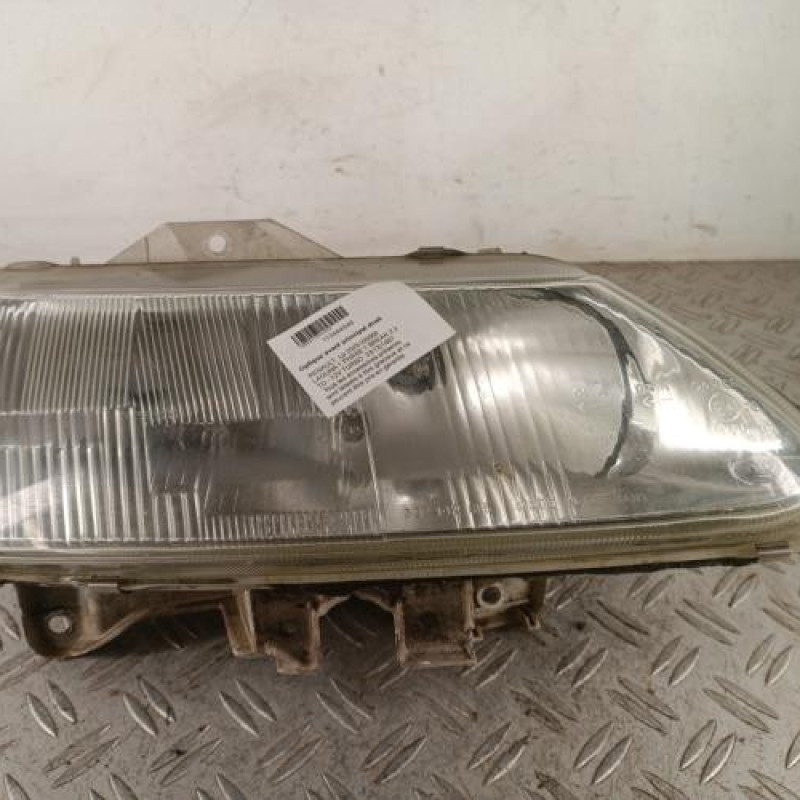 Optique avant principal droit (feux)(phare) RENAULT LAGUNA 1
