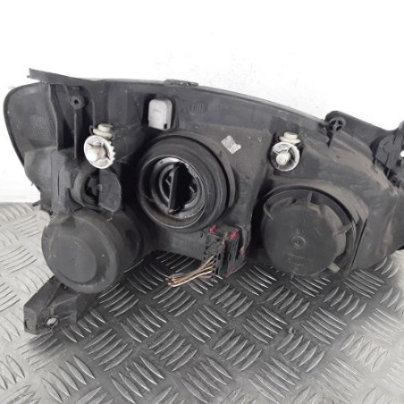 Optique avant principal gauche (feux)(phare) OPEL CORSA C