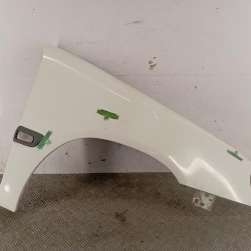 Aile avant droit CITROEN SAXO