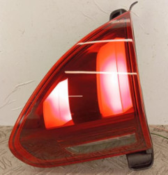 Feu arriere secondaire droit (feux) PEUGEOT 2008 1 Photo n°1