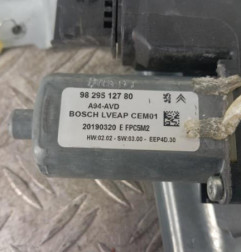 Leve vitre electrique avant droit PEUGEOT 2008 1 Photo n°3