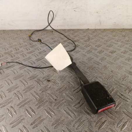 Attache ceinture avant gauche PEUGEOT 407 Photo n°1