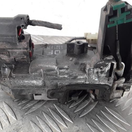 Serrure avant gauche OPEL ASTRA H