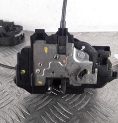 Serrure arriere gauche RENAULT SCENIC 3