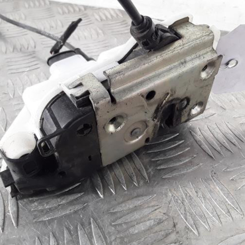 Serrure avant droit CITROEN C3 1 Serrure avant droit CITROEN C3 1