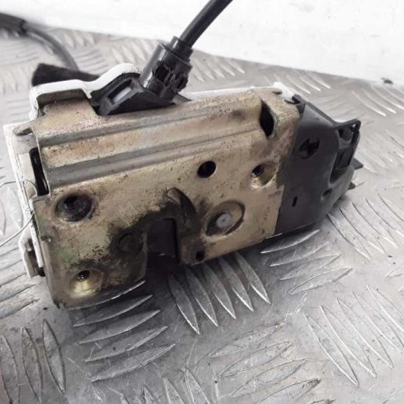 Serrure avant gauche CITROEN C3 1 Serrure avant gauche CITROEN C3 1