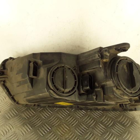 Optique avant principal gauche (feux)(phare) SKODA OCTAVIA 3