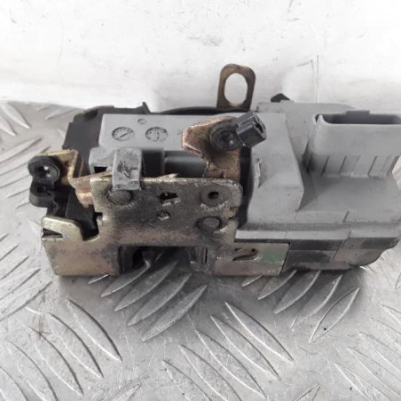Serrure avant droit PEUGEOT 206