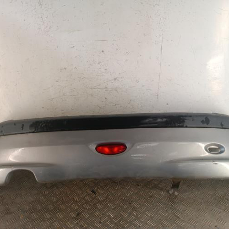 Pare choc arriere PEUGEOT 206