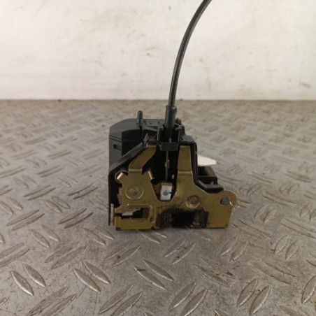 Serrure arriere gauche RENAULT MEGANE 1