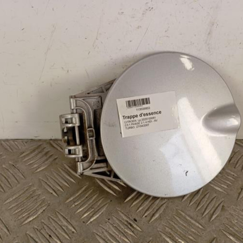 Trappe d'essence CITROEN C3 1 Trappe d'essence CITROEN C3 1