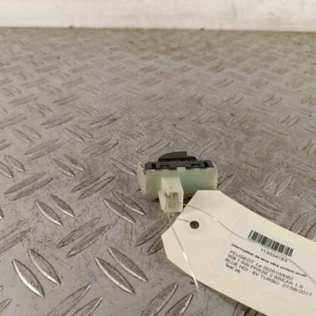 Interrupteur de leve vitre arriere droit PEUGEOT 508 1 SW