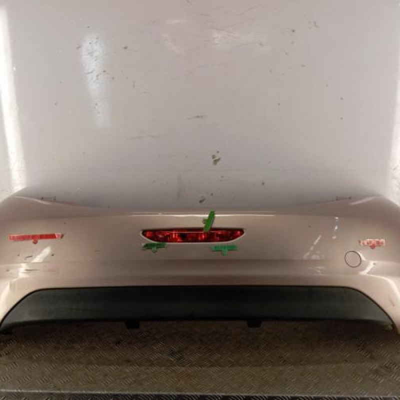 Pare choc arriere PEUGEOT 208 1