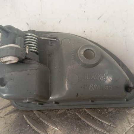 Poignee interieur avant droit RENAULT TWINGO 1