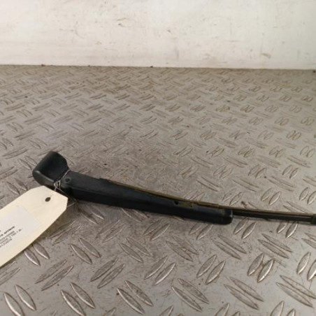 Bras essuie glace arriere MERCEDES CLASSE A 176 Photo n°1